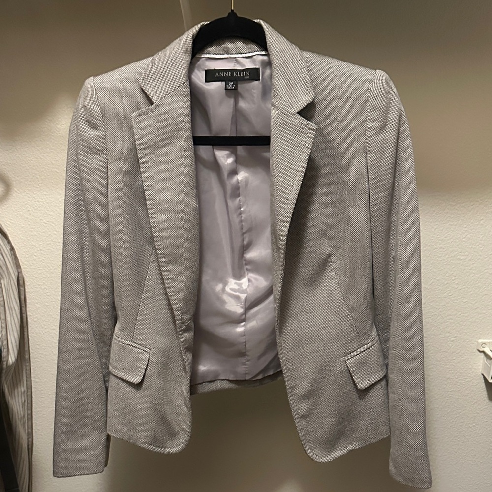 Anne Klein Gray Lined Blazer with Label